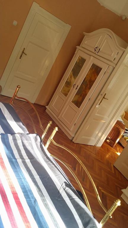 Horváth Apartmanház Kaposvár Exterior foto
