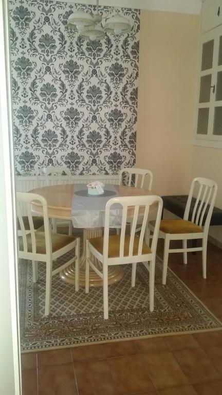 Horváth Apartmanház Kaposvár Exterior foto